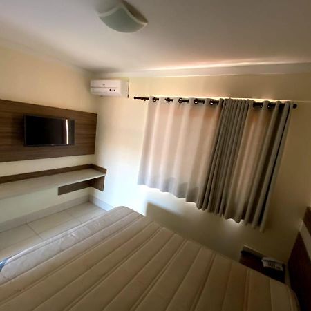 Lacqua Di Roma Com Piscina De Ondas Junior Apartment Caldas Novas Ngoại thất bức ảnh